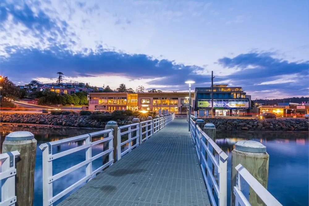 Merimbula Lakeview Hotel