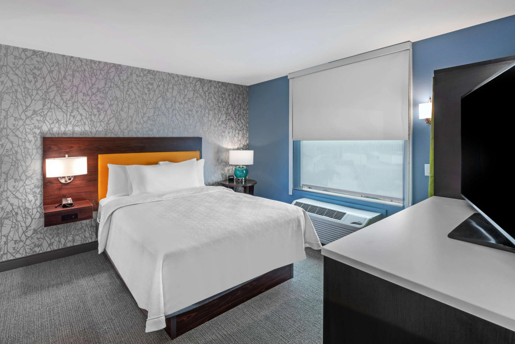 Home2 Suites by Hilton Laredo, TX