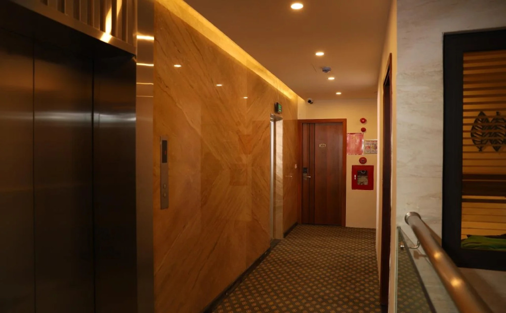 22Land Classic Suites