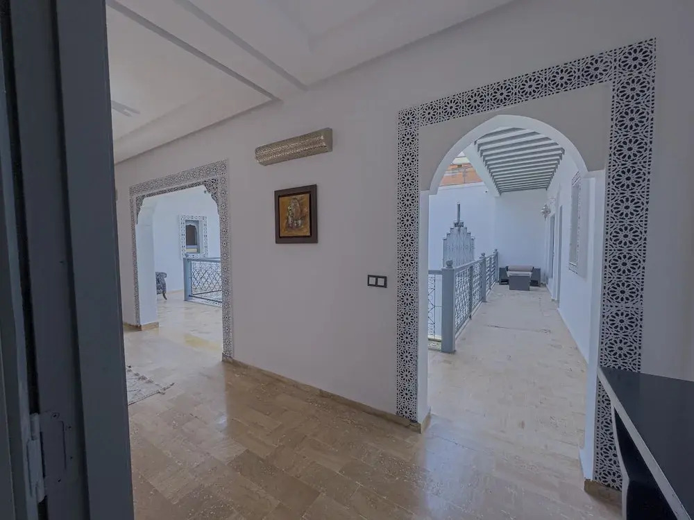 Riad Tonaroz Gold