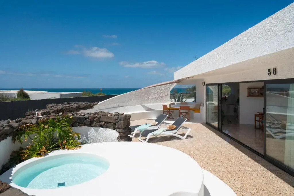 Famara Bungalow
