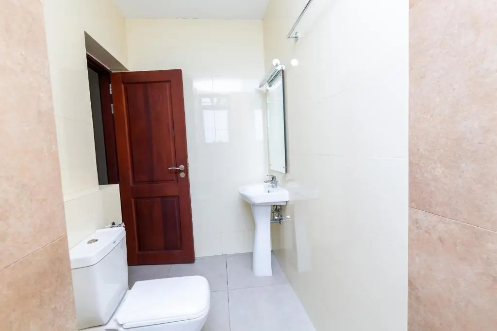 Lovely 3bedroom condo with pool