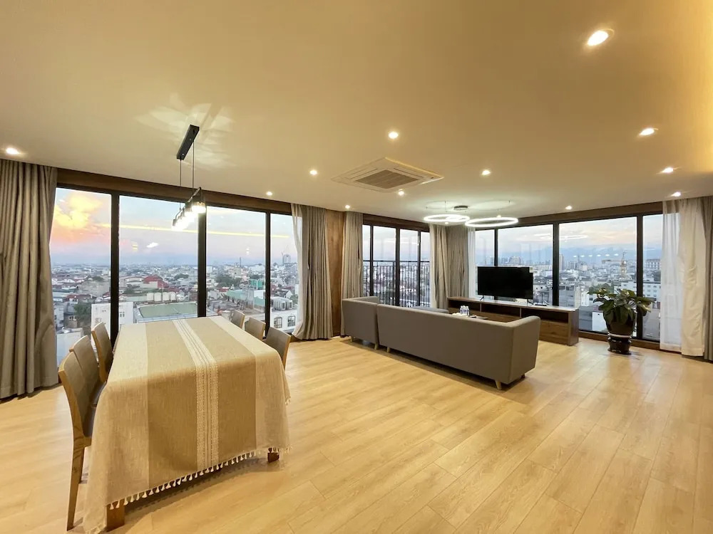 HNC Premier Hotel & Residences