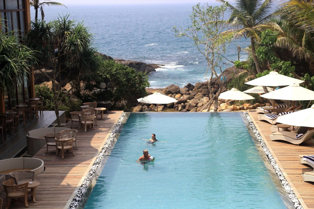 Thaproban Pavilion Resort and Spa