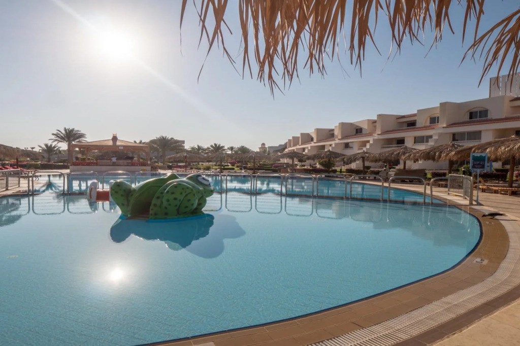 Hurghada Long Beach Resort