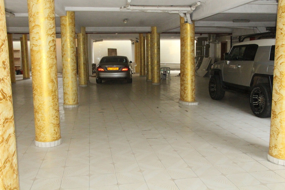 El Mimosa Complex