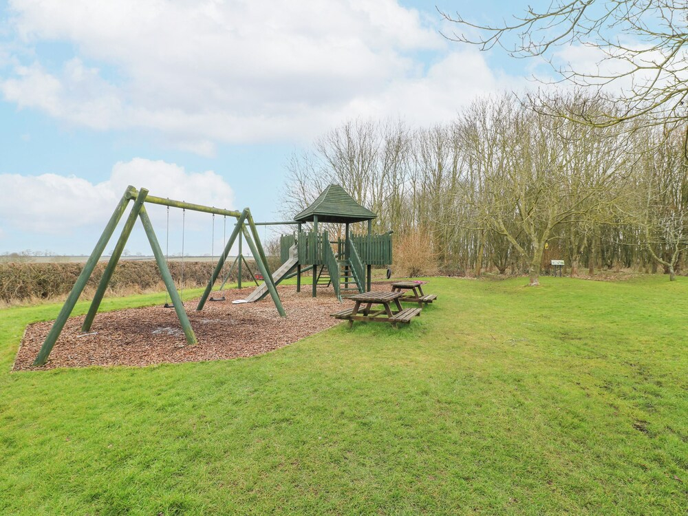 The Oak Room - Windmill Country Retreats