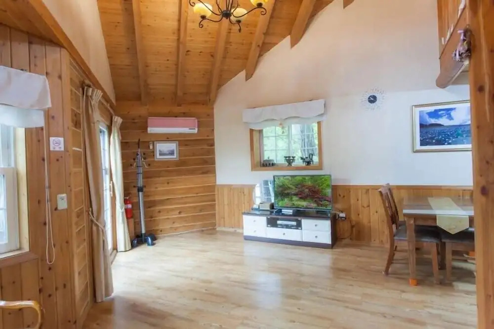 Cabin Town Pension