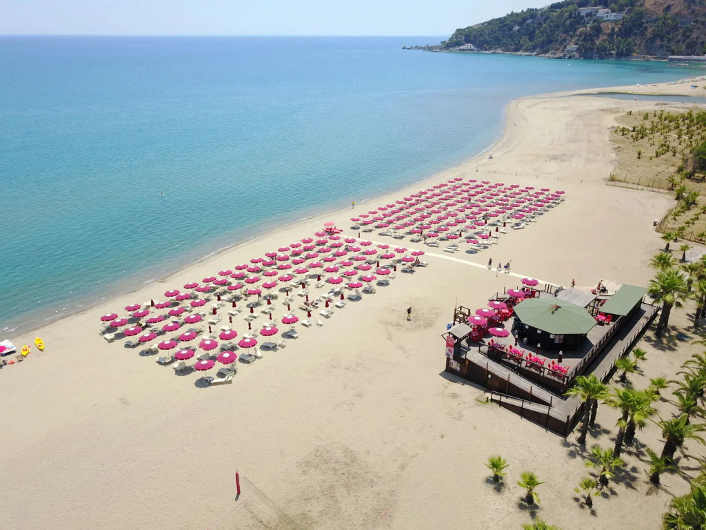 Club Esse Sunbeach