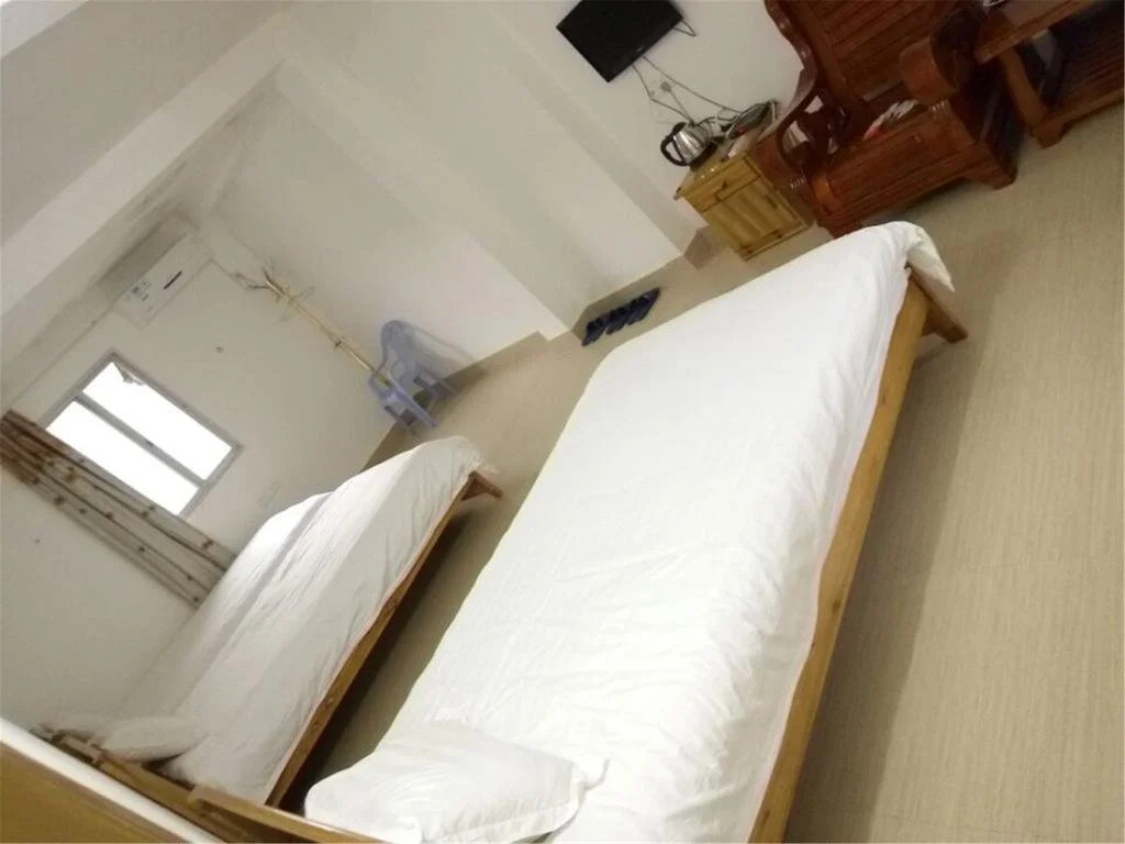 Longmen Hostel