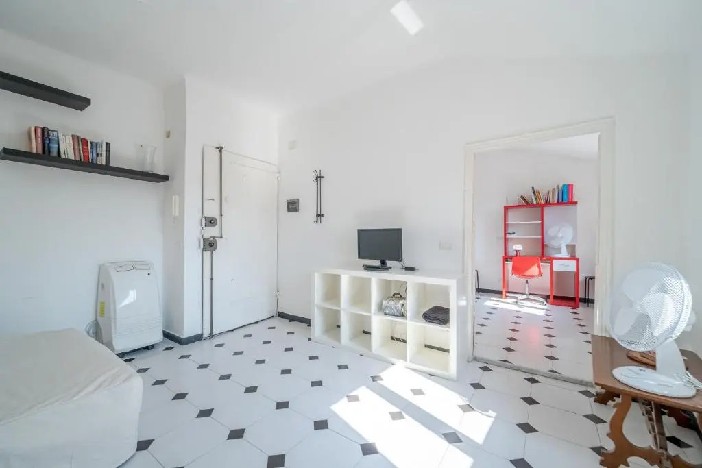 NEW!Apt 2 min walk from the Beach of Voltri