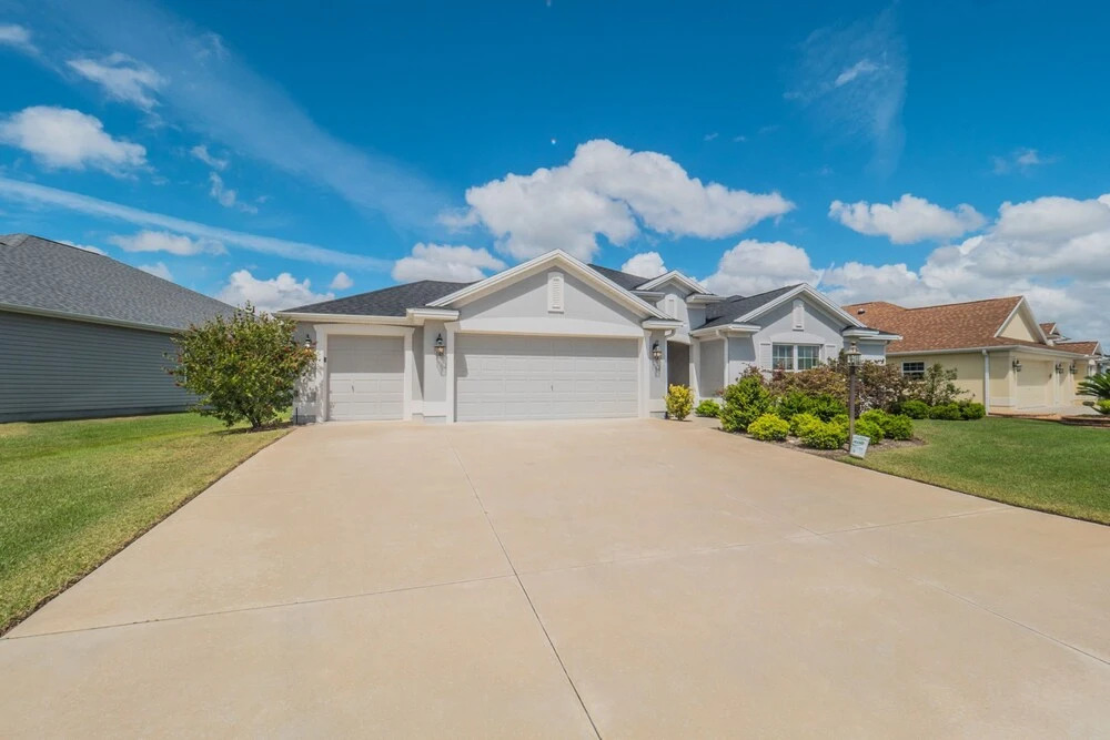 Pickering Path 917 by White Pelican VR