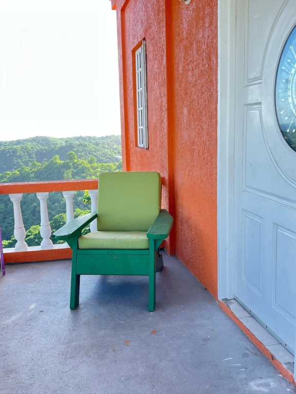 Basic Jealous Mountain One Bedroom Apartment