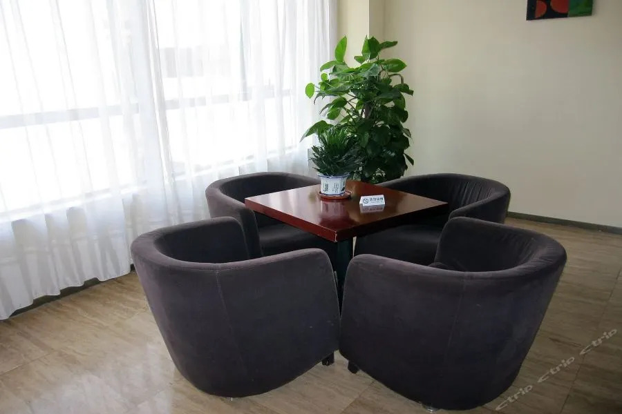 Shangshui Trends Hotel (Dashadong subway station Huangpu East Road Guangzhou)
