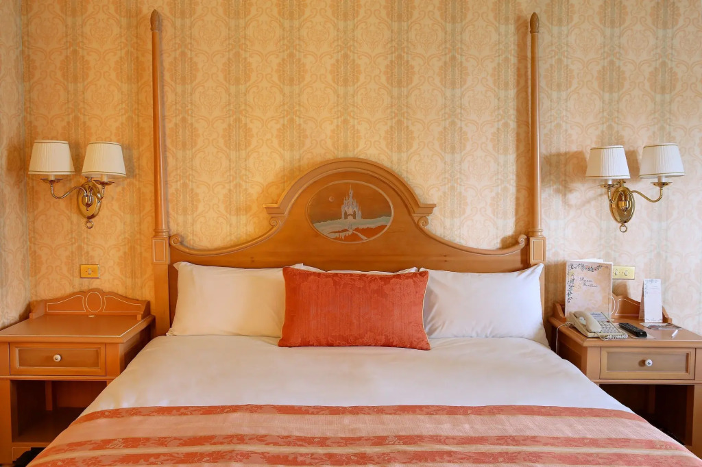 Disneyland® Hotel
