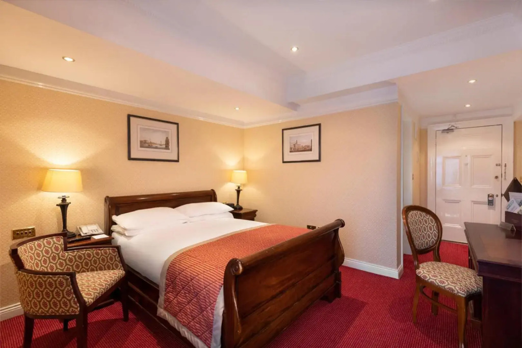 Wynns Hotel