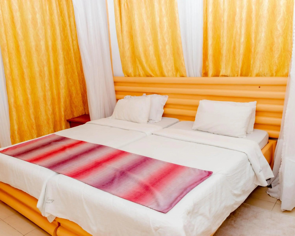 Pinebreeze Holiday Resort