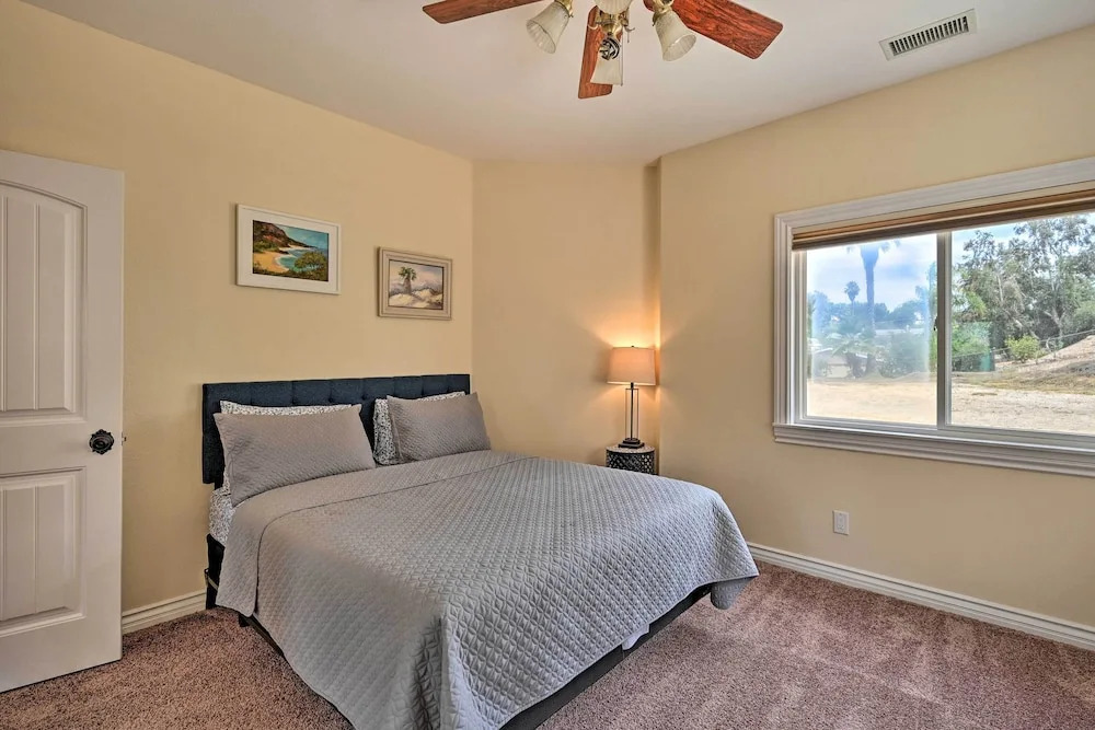 Luxe Vista Getaway w/ Private Pool & Hot Tub!