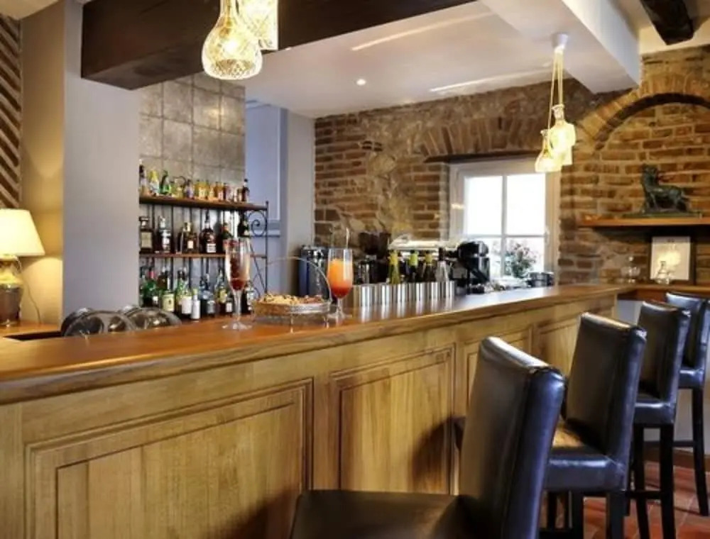 Auberge Du Grand Dauphin
