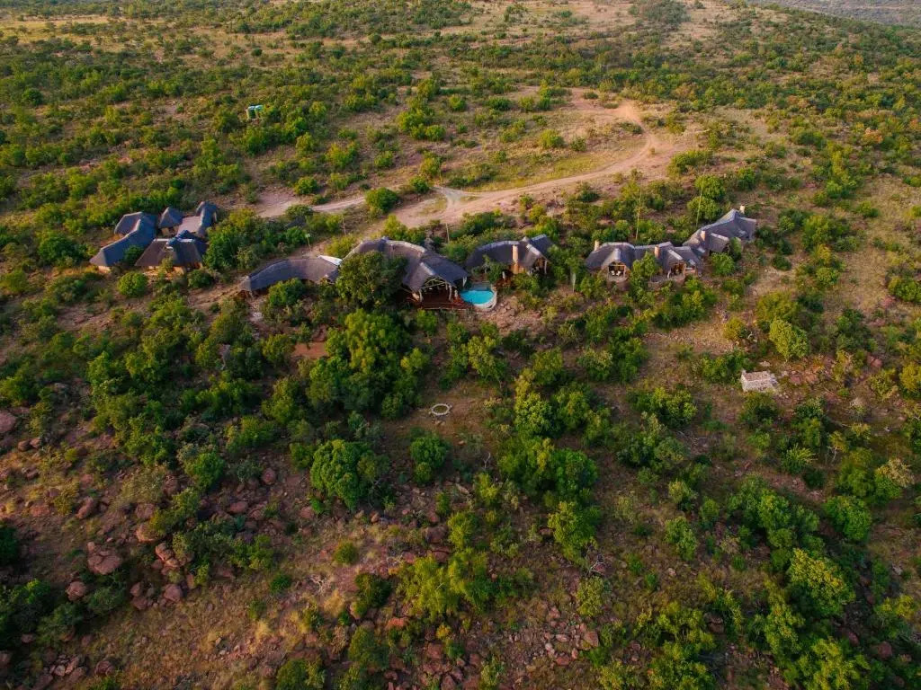 Nedile Lodge