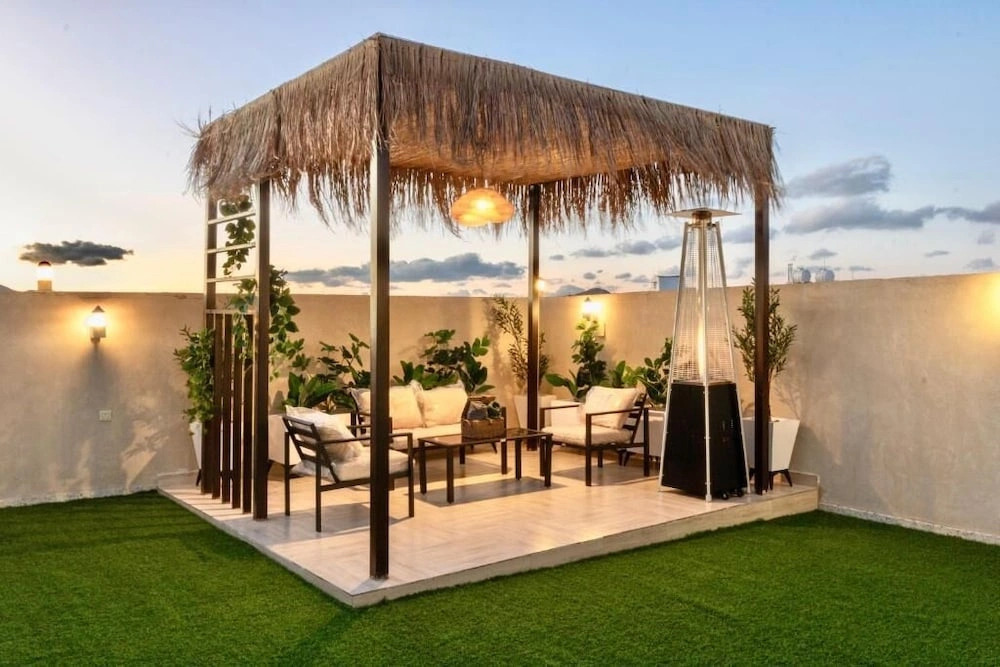 Alfaswal Alarbaah Serviced Apartment