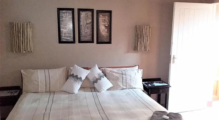 The Tweni Waterfront Guest Lodge