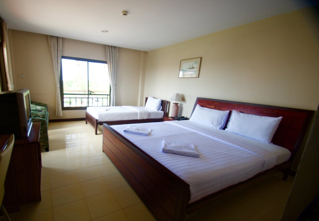 Baan Khun Poh Hotel