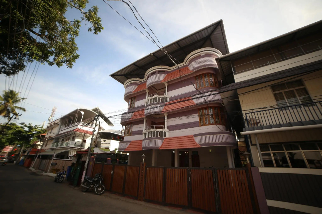 OYO 80668 Rinsalayam