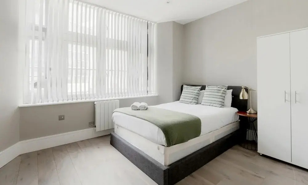 Superb Apartments opposite Edgware Road Station
