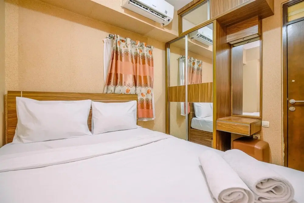 Simply Look 2Br At Bogor Valley Apartment