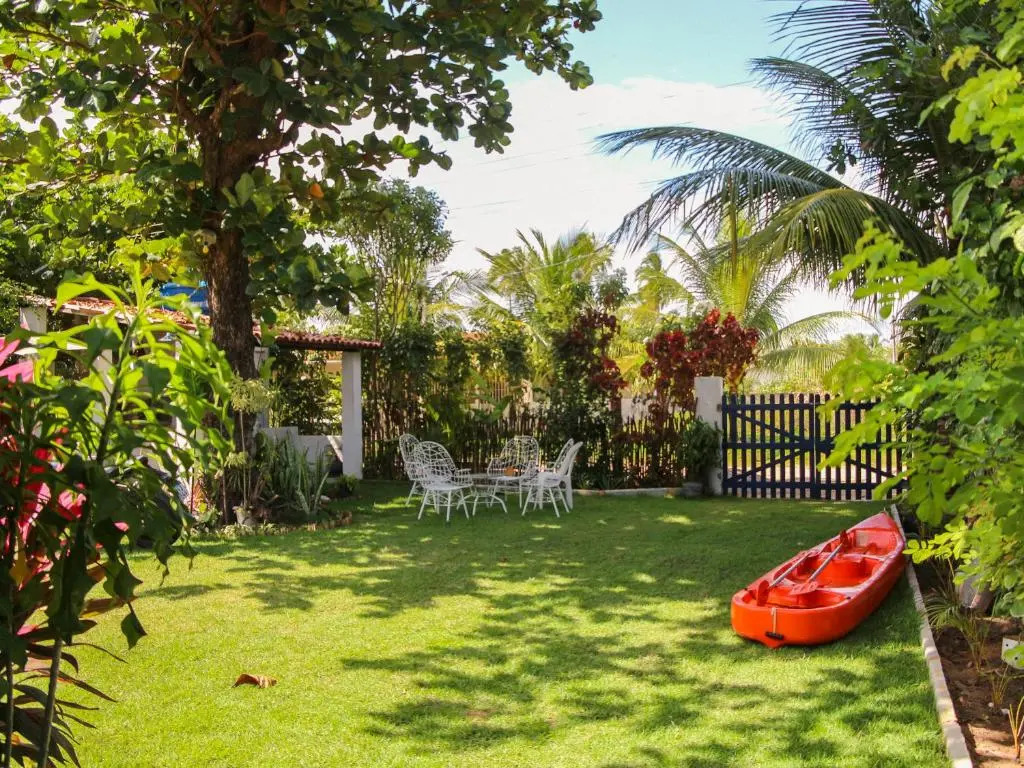Casa em 4 suites a 04 minutos da praia em Japaratinga