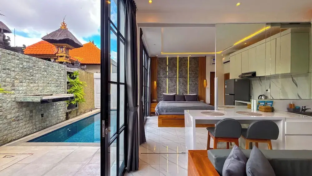 Cozy Seminyak Loft 360