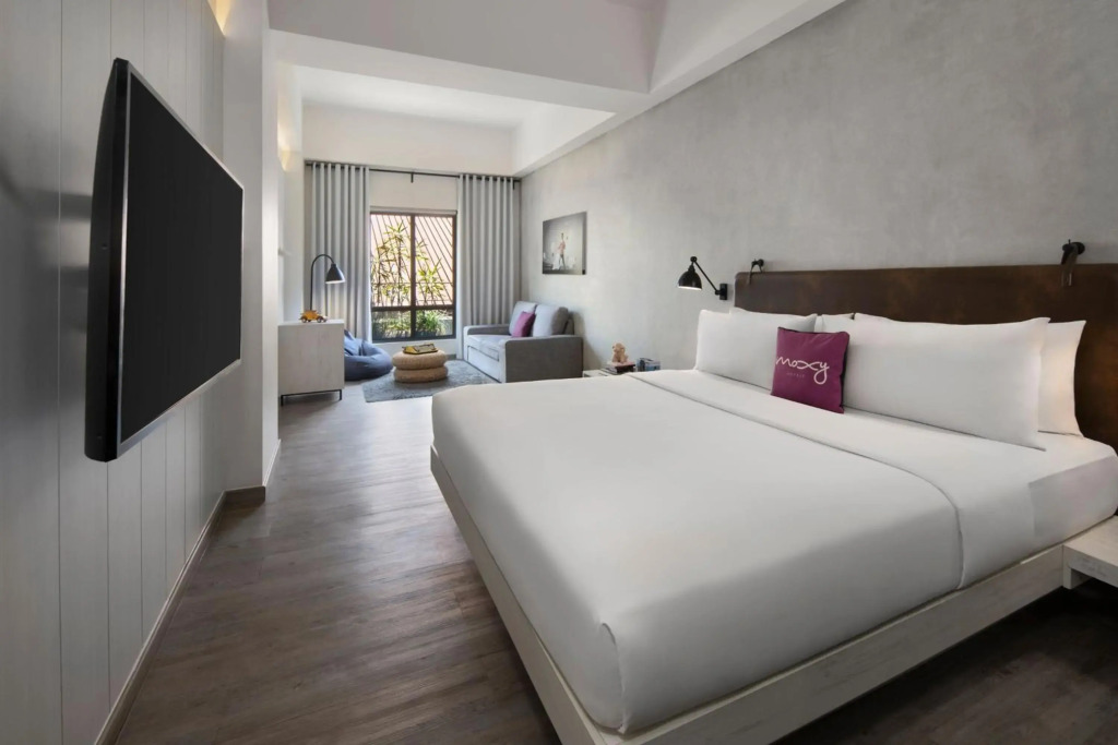 MOXY Bandung