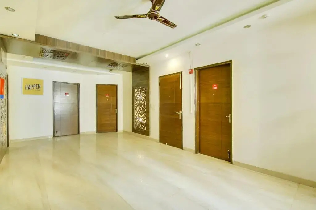 Hazzy Stays by OYO Rooms