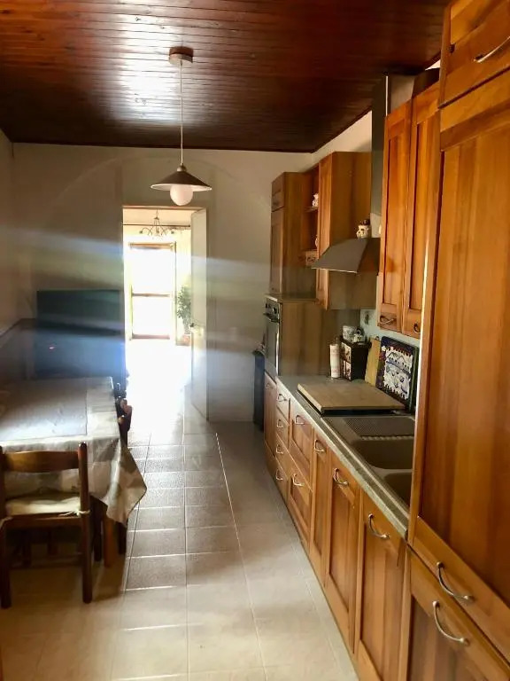 Appartamento in collina con vista a 10 minuti dal mare
