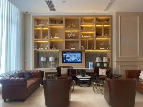 Vienna International Hotel (Jingmen Shenzhen Avenue Branch)