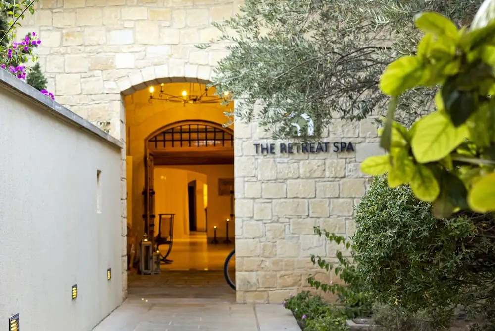 Hg06 Adjacent to Aphrodite Hills- Private Pool