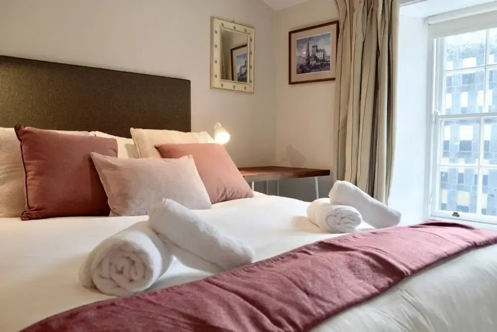 New Town Apartment Close to City Centre
