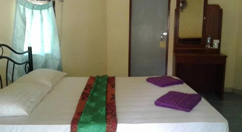 Racha Sunset Resort