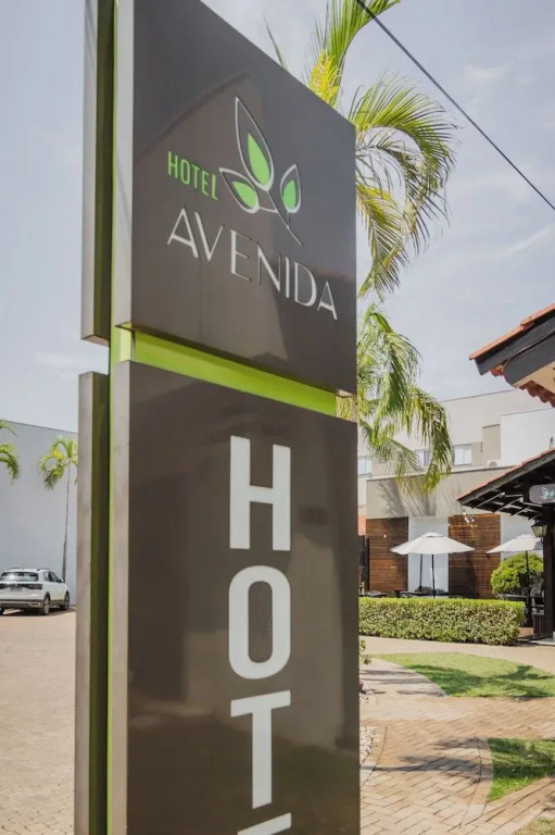Avenida Hotel