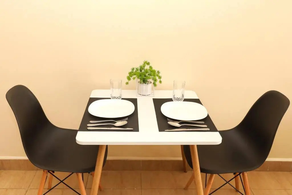 Exquisite fully furnished 1 bedroom apartment