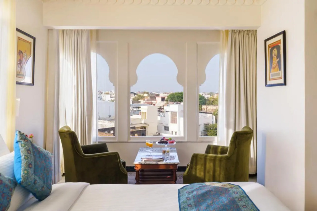 Chunda Haveli - A Heritage Hotel Near City Palace Udaipur