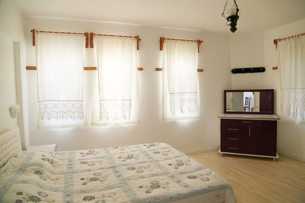 Ova Suites
