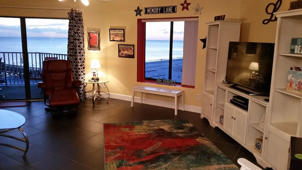 Beach Palms 409