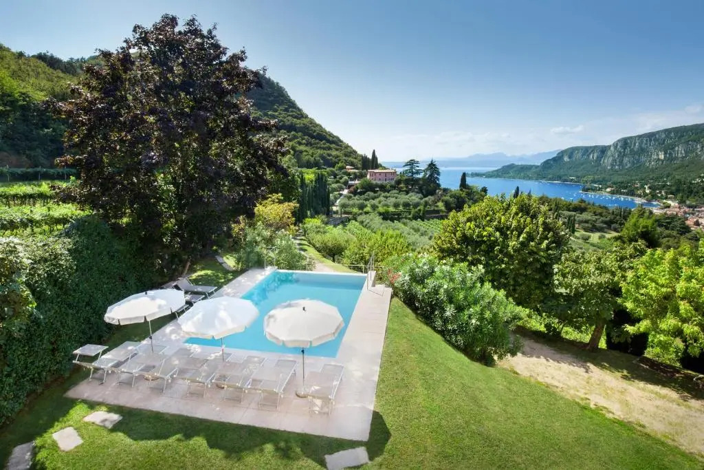Cà Cantoni Villa With Pool Lake View