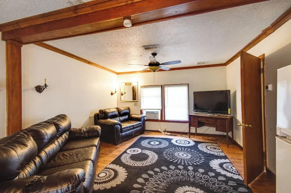 Comfy Hazlehurst Vacation Rental w/ Patio!