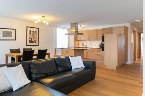 Chalet Apartments Iseltwald