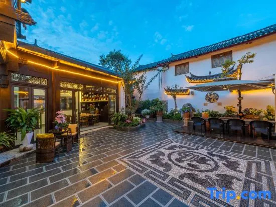 Introduction of Yizhen Daydream Homestay (Lijiang Ancient City Mufu Branch)