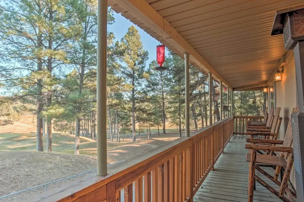 Ruidoso 'lil Mountain Getaway' w/ Golf Course View