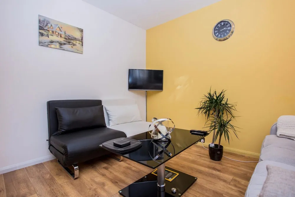 Maida Vale 1 Bedroom Apartment with a Balcony